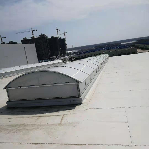 圆拱形排烟天窗