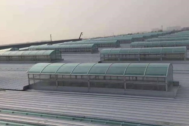 圆拱形排烟天窗