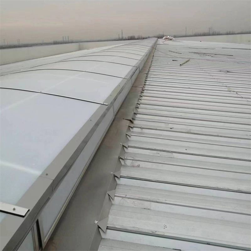 圆拱形排烟天窗