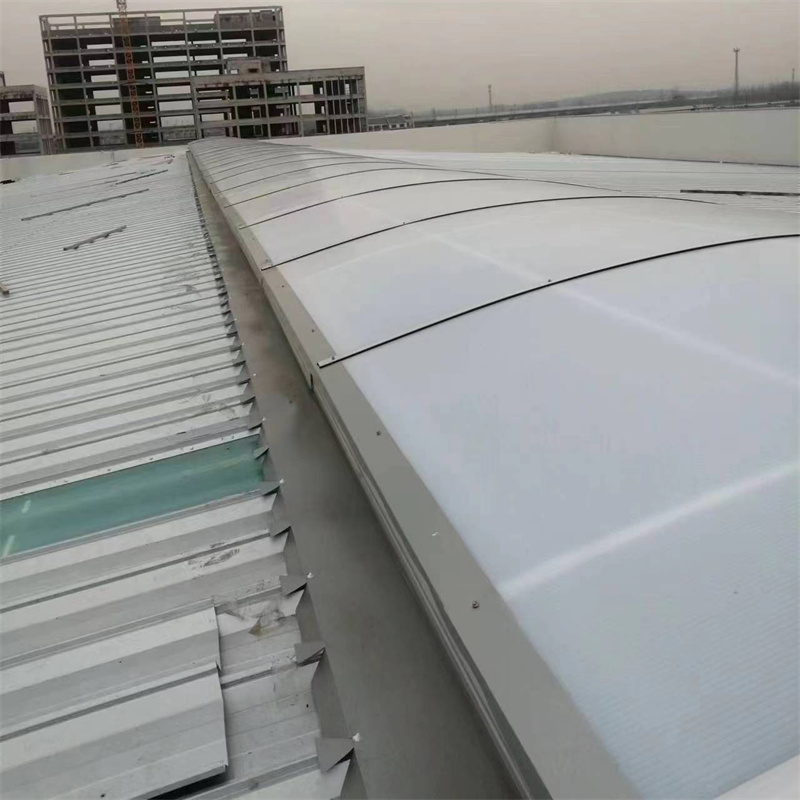 圆拱形排烟天窗