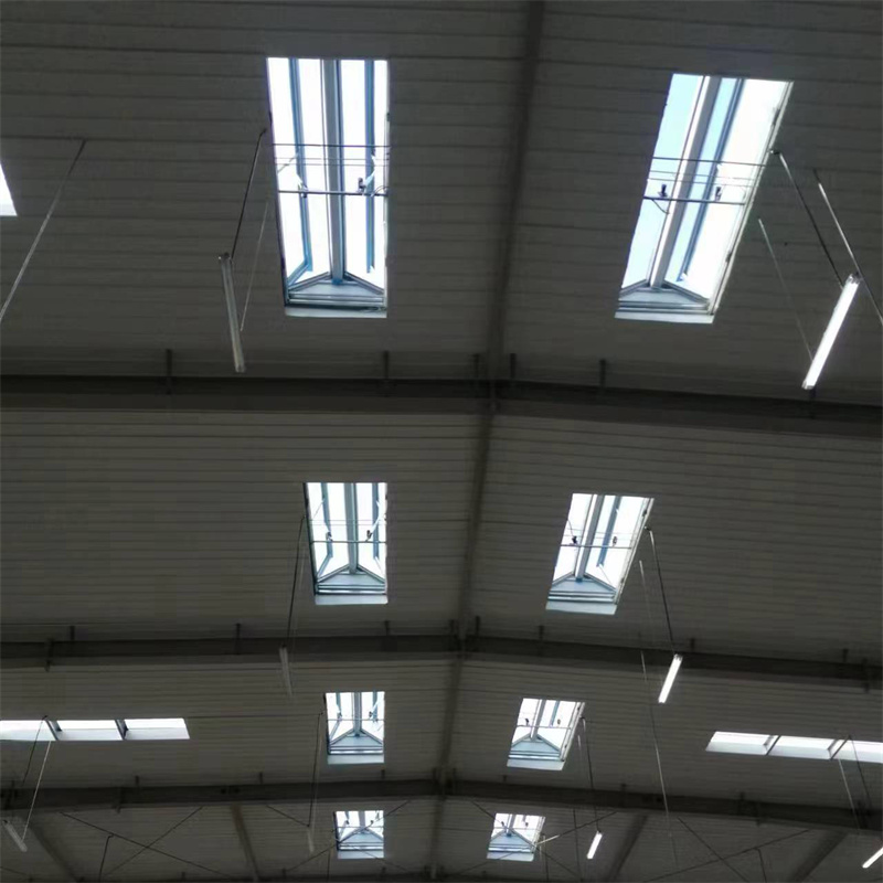 三角形排烟天窗